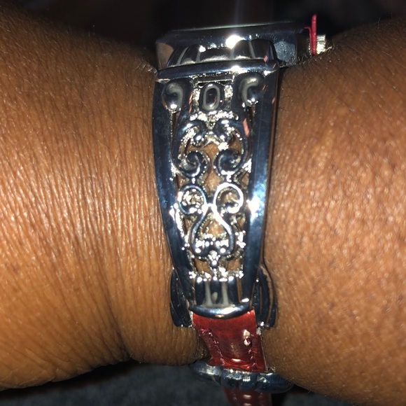 Ladies decor wristband watch - Picture 4 of 4